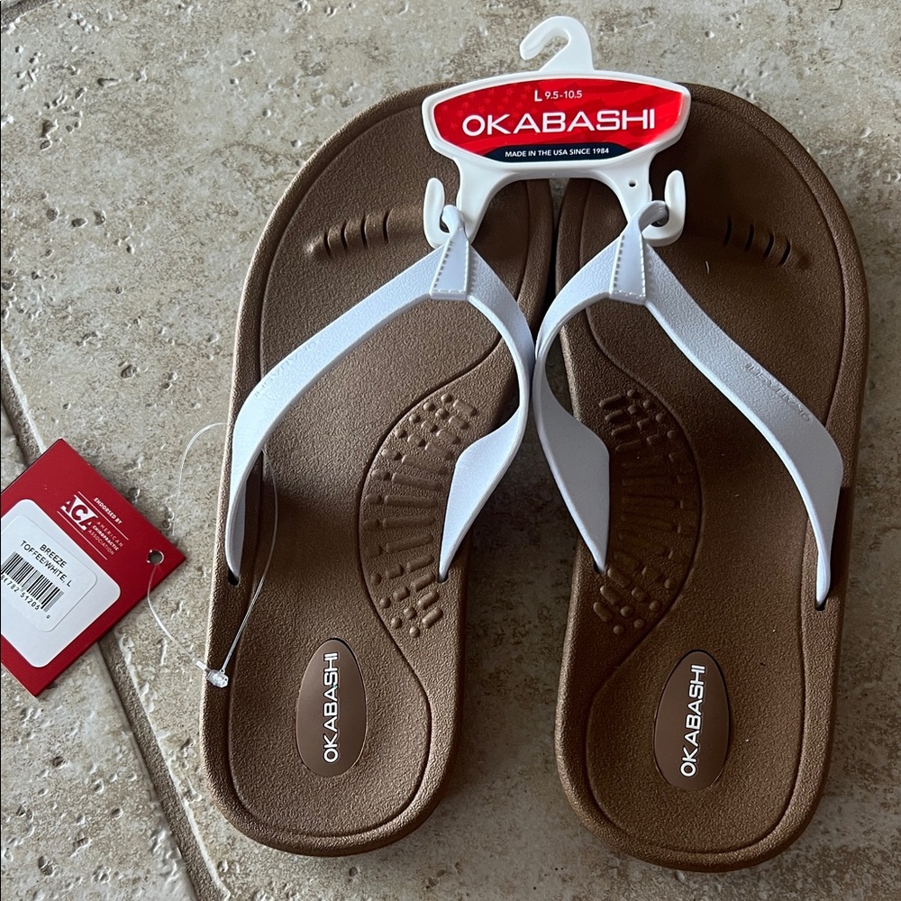 Okabashi White and Brown Flip Flops - Breeze - NWT - L 9.5-10.5